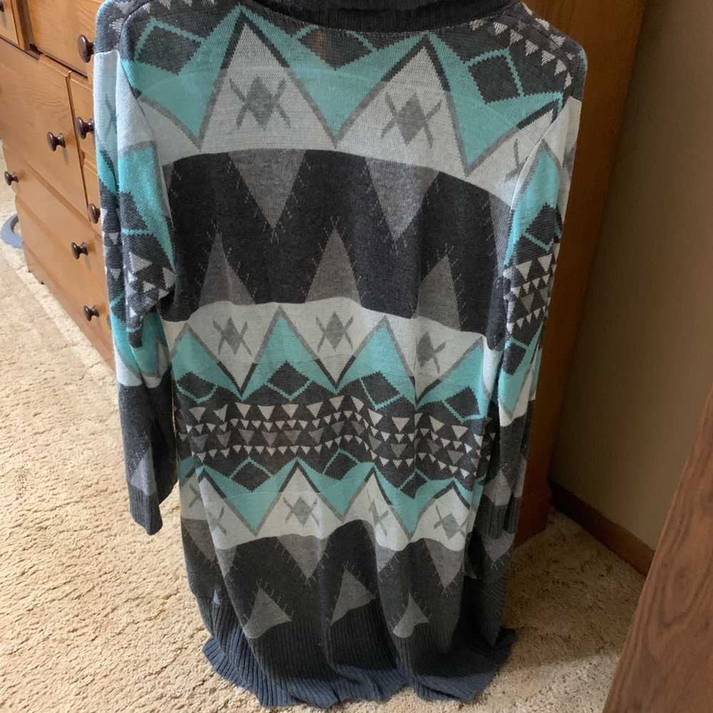 Cardigan - Picture 3 of 3
